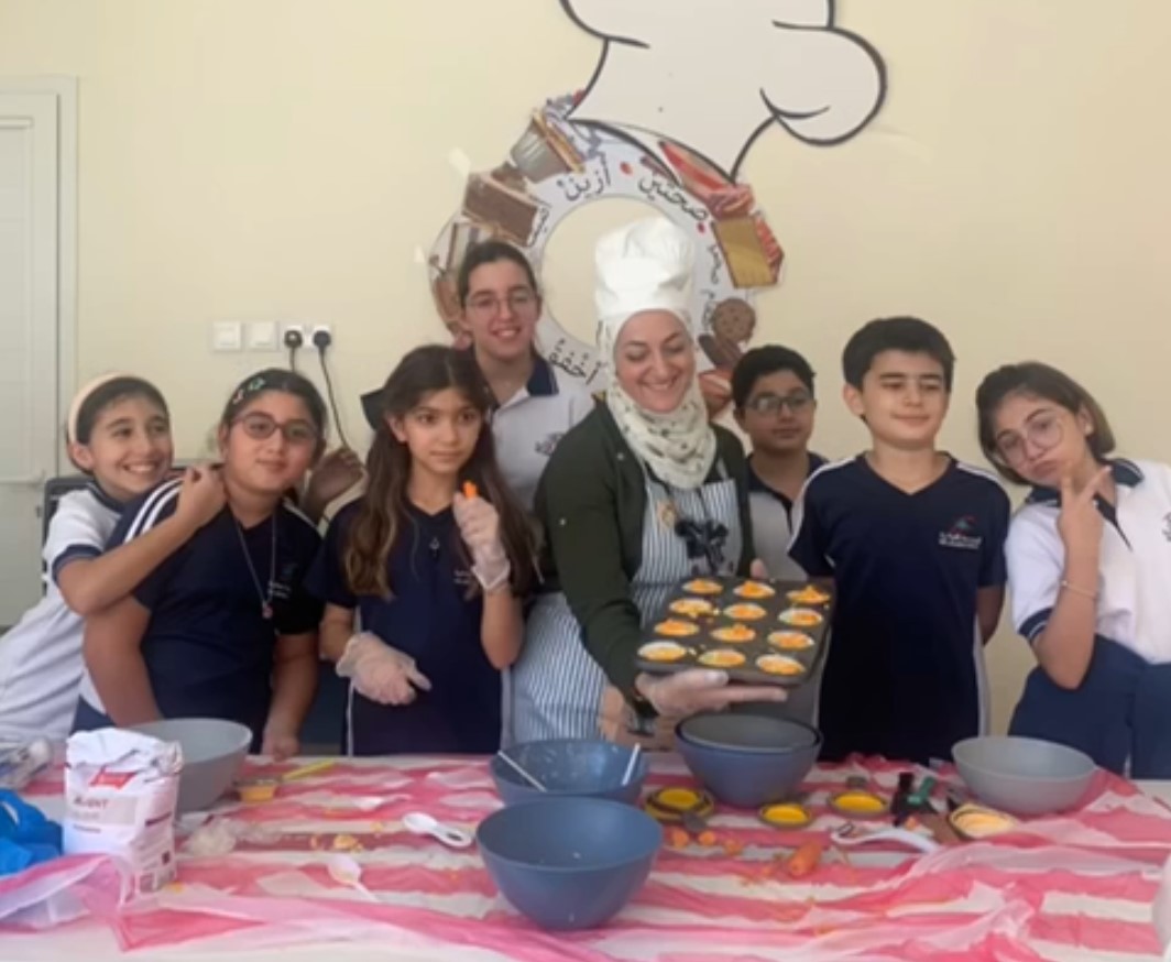 Les élèves s’éclatent au Cooking Club !