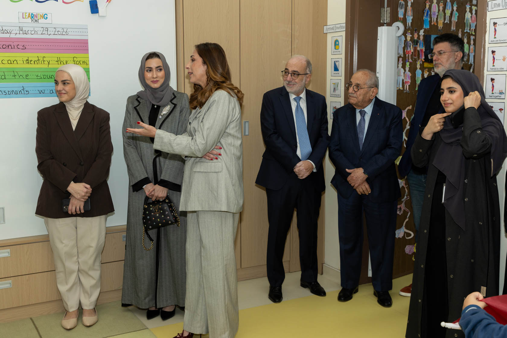 زيارة وزيرة التربية والتعليم والتعليم العالي إلى المدرسة