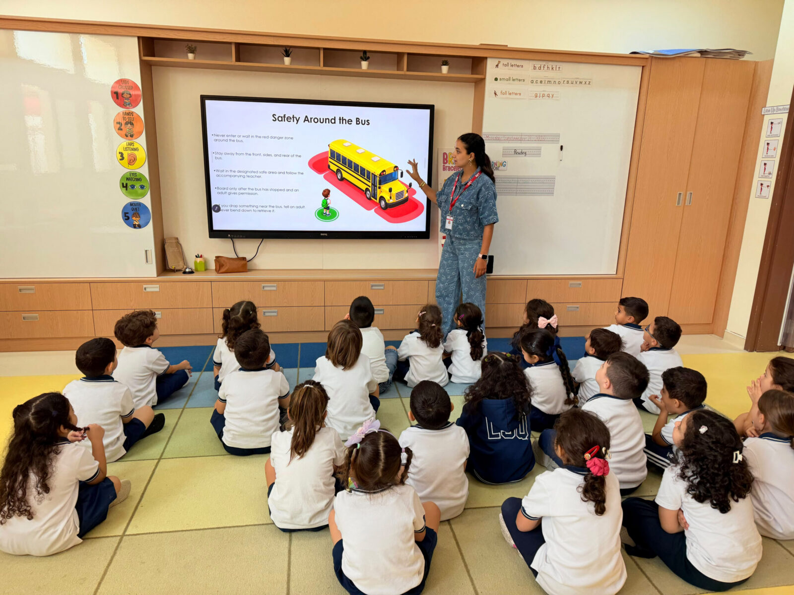 قواعدالحافلة.. مسؤولية والتزام