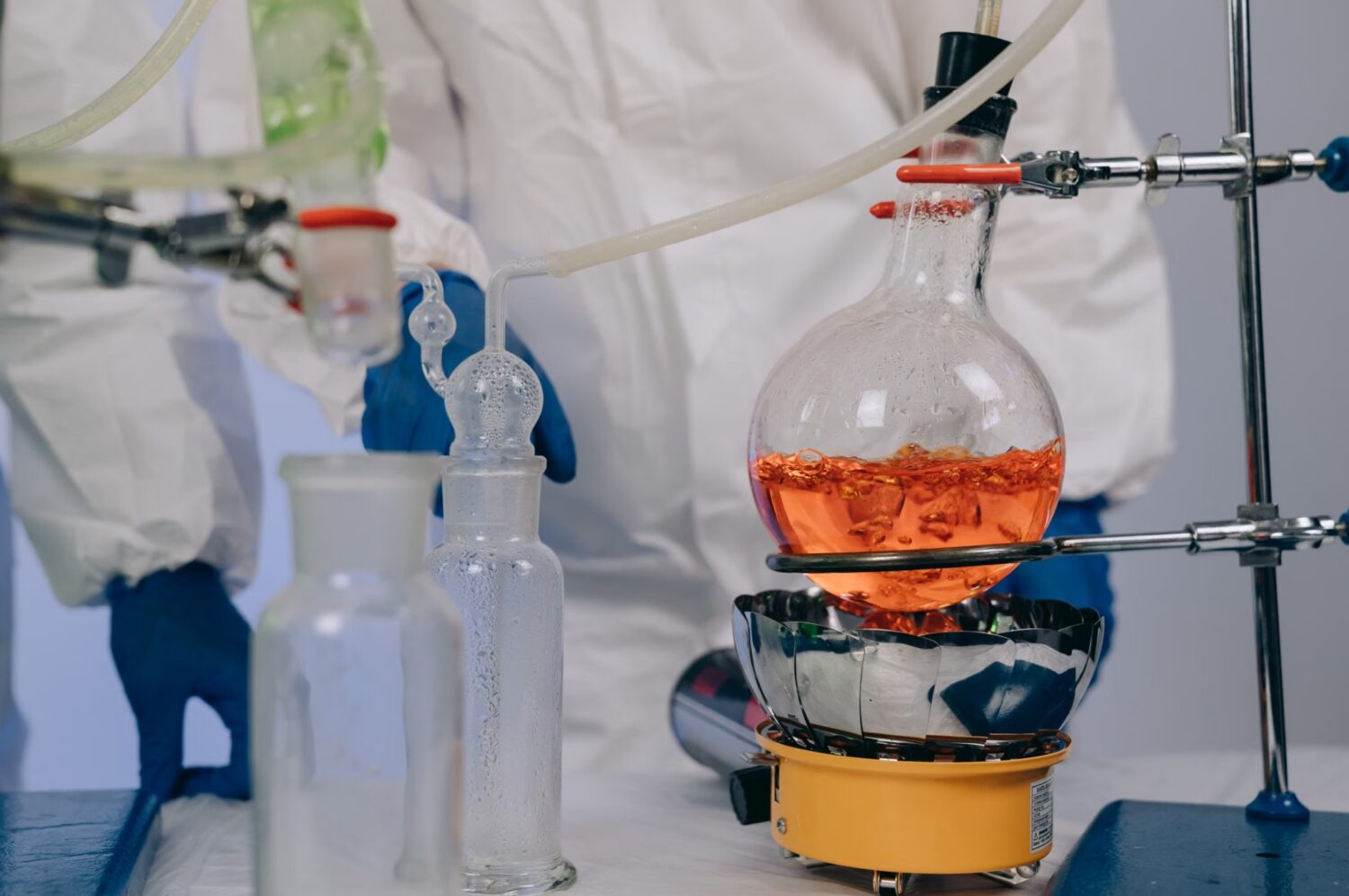 IBDP Chemistry in Action