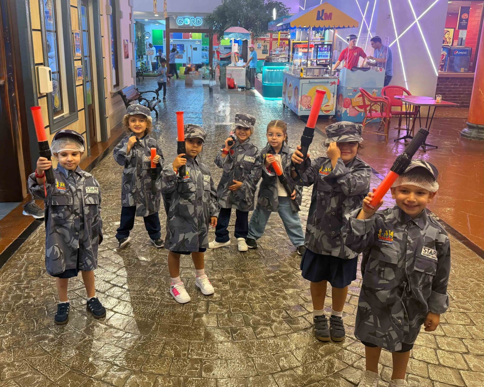 KG1 & KG2 Explore Careers at KidzMondo